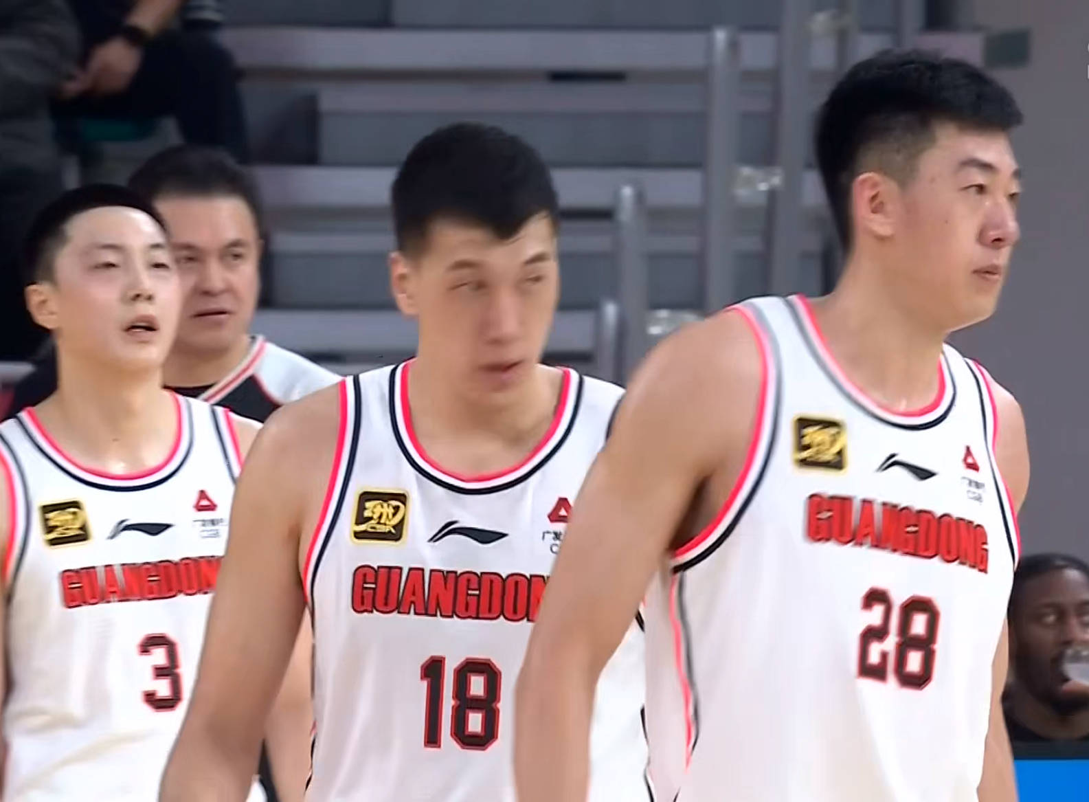 正式确定！CBA“空间型内线”拒绝摆烂，加盟广东队成首选？