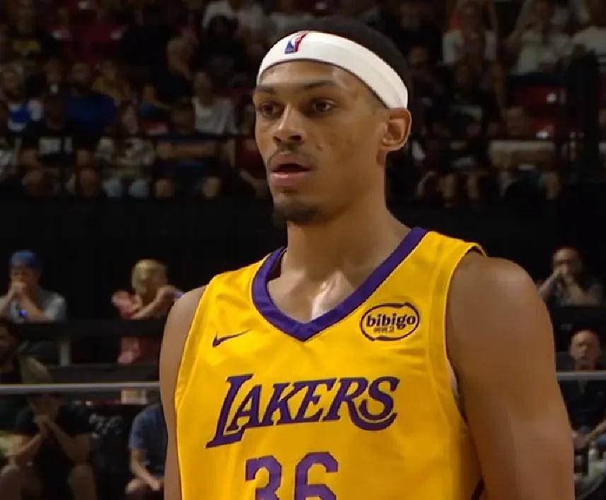 21投16铁！广东队外援锁死弗拉格！NBA状元首秀彻底搞砸