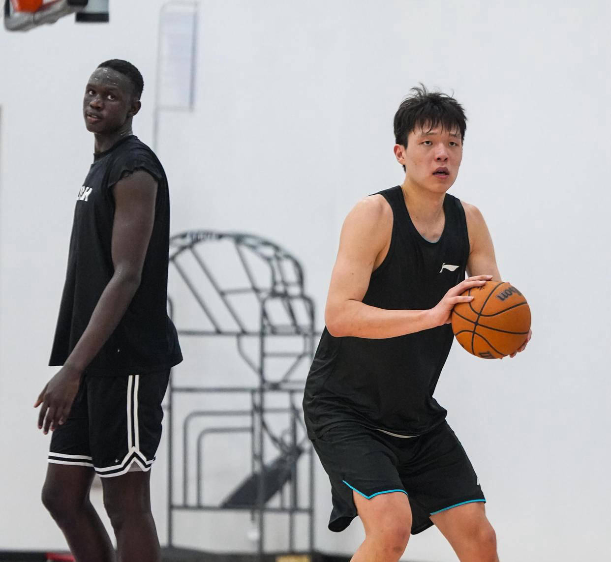 杨瀚森将成为密尔沃基雄鹿内线的关键补充