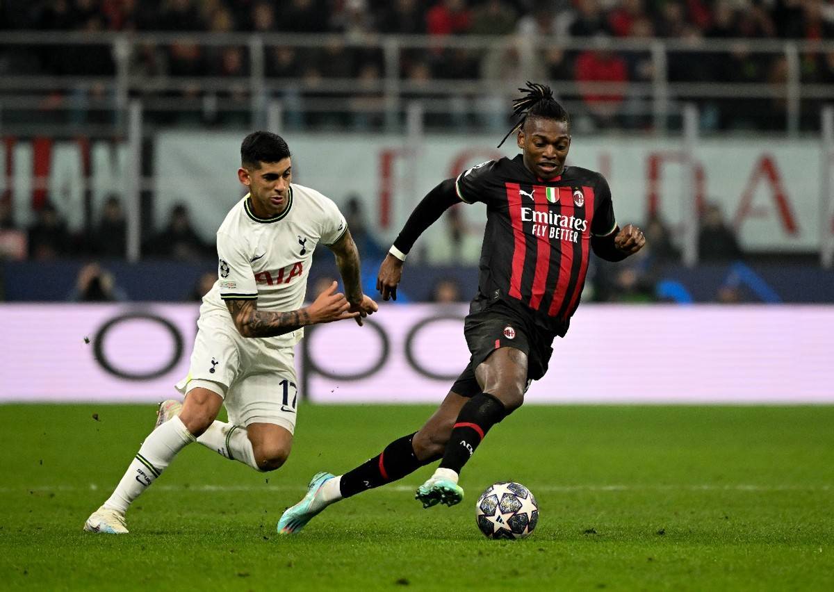 意甲：热那亚对阵AC米兰，热那亚战意全无，米兰轻松拿下？