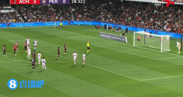 半场-AC米兰5-0珀斯光荣 奥卡福双响17岁科莫托造点+勺子点射