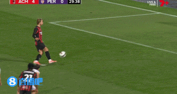 半场-AC米兰5-0珀斯光荣 奥卡福双响17岁科莫托造点+勺子点射