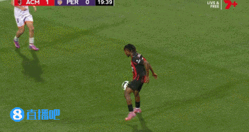 半场-AC米兰5-0珀斯光荣 奥卡福双响17岁科莫托造点+勺子点射