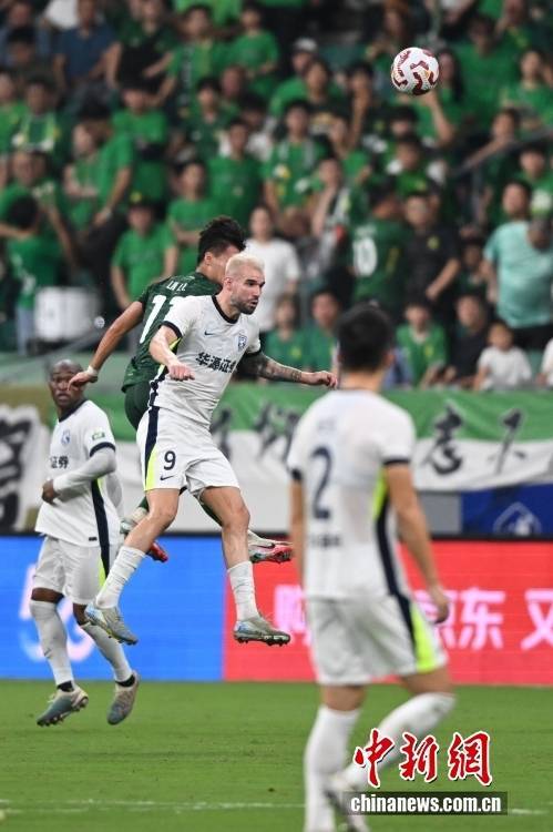 中超第22轮：北京国安4比0胜武汉三镇