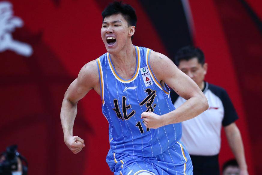 曝CBA重磅交易接近达成，北京男篮拿下赵睿，新疆得到范子铭+后卫+部分现金