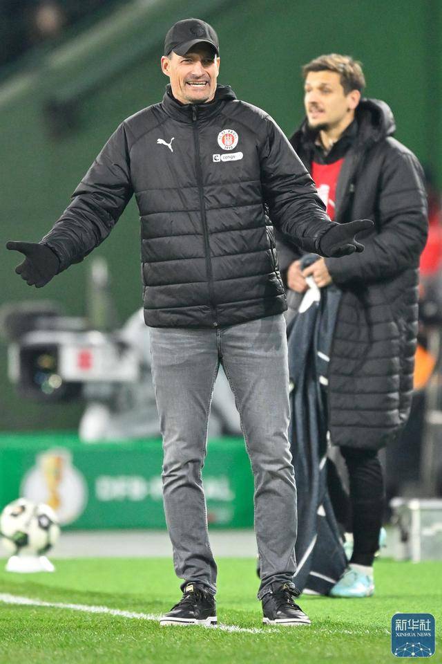 足球 | 德国杯：门兴格拉德巴赫不敌圣保利